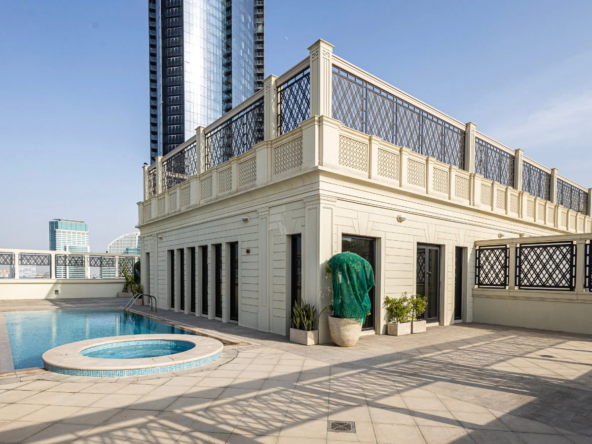 Penthouse for sale in Palazzo Versace