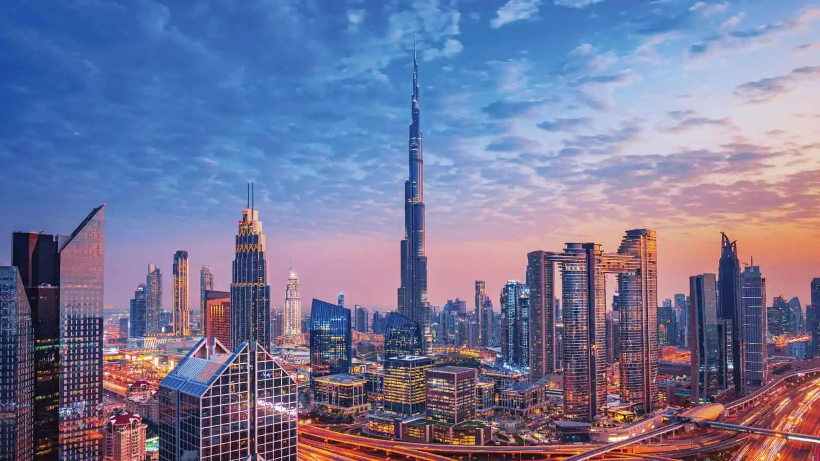 Dubai real estate 2025 home