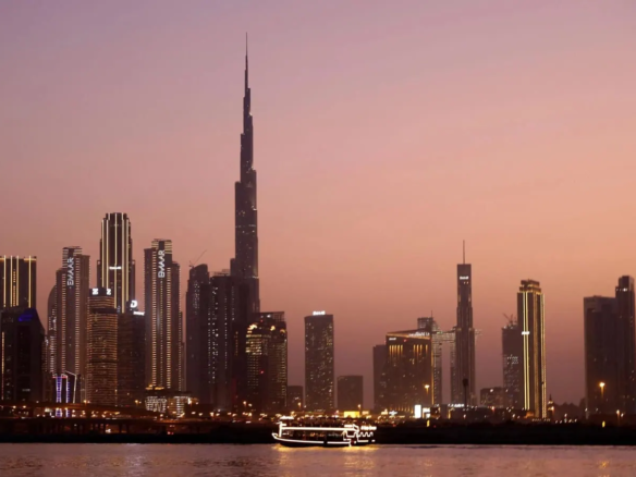 Dubais Next Icons-Banner