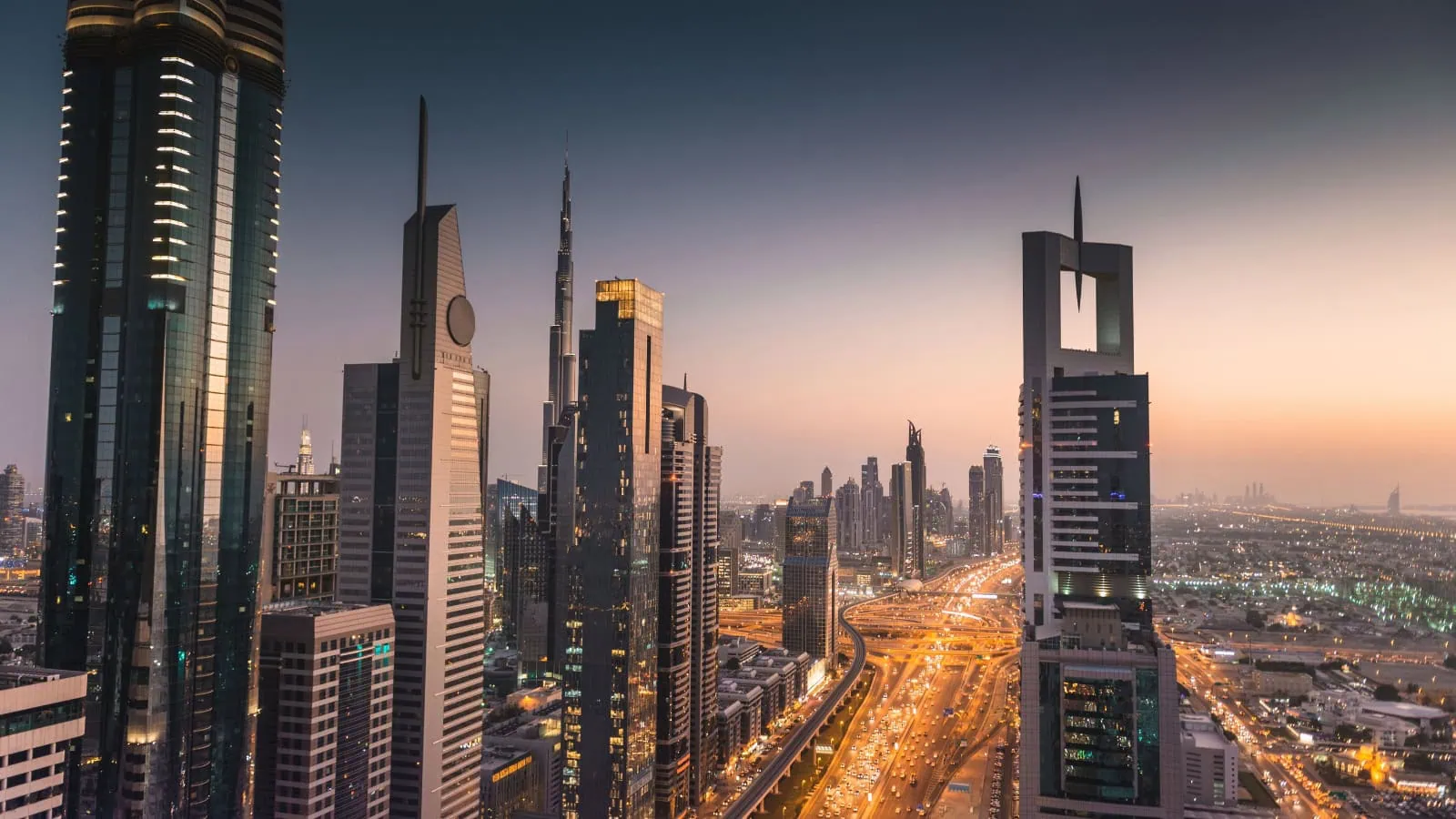 UAE Authorities Deny that Crypto Investors will Get the Golden Visa